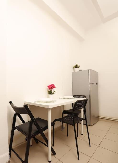 1 Bdrm Apartment In City Center Bukareszt Zewnętrze zdjęcie